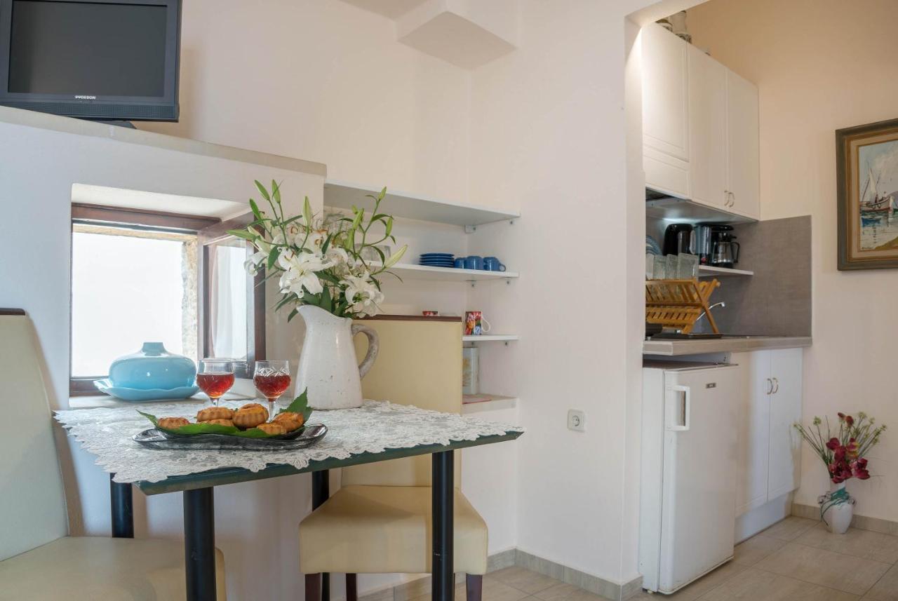 Calergi Residence - Holidays In Crete Atsipopoulo Exterior foto